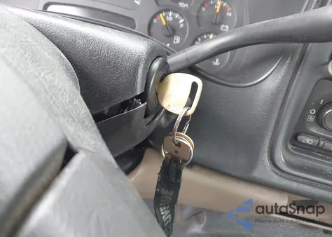 2007 Chevrolet Silverado Work Truck из США, поврежденный, VIN 1GCHK29U67E135916